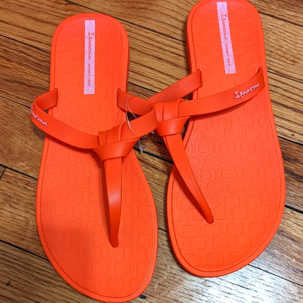 Sandal